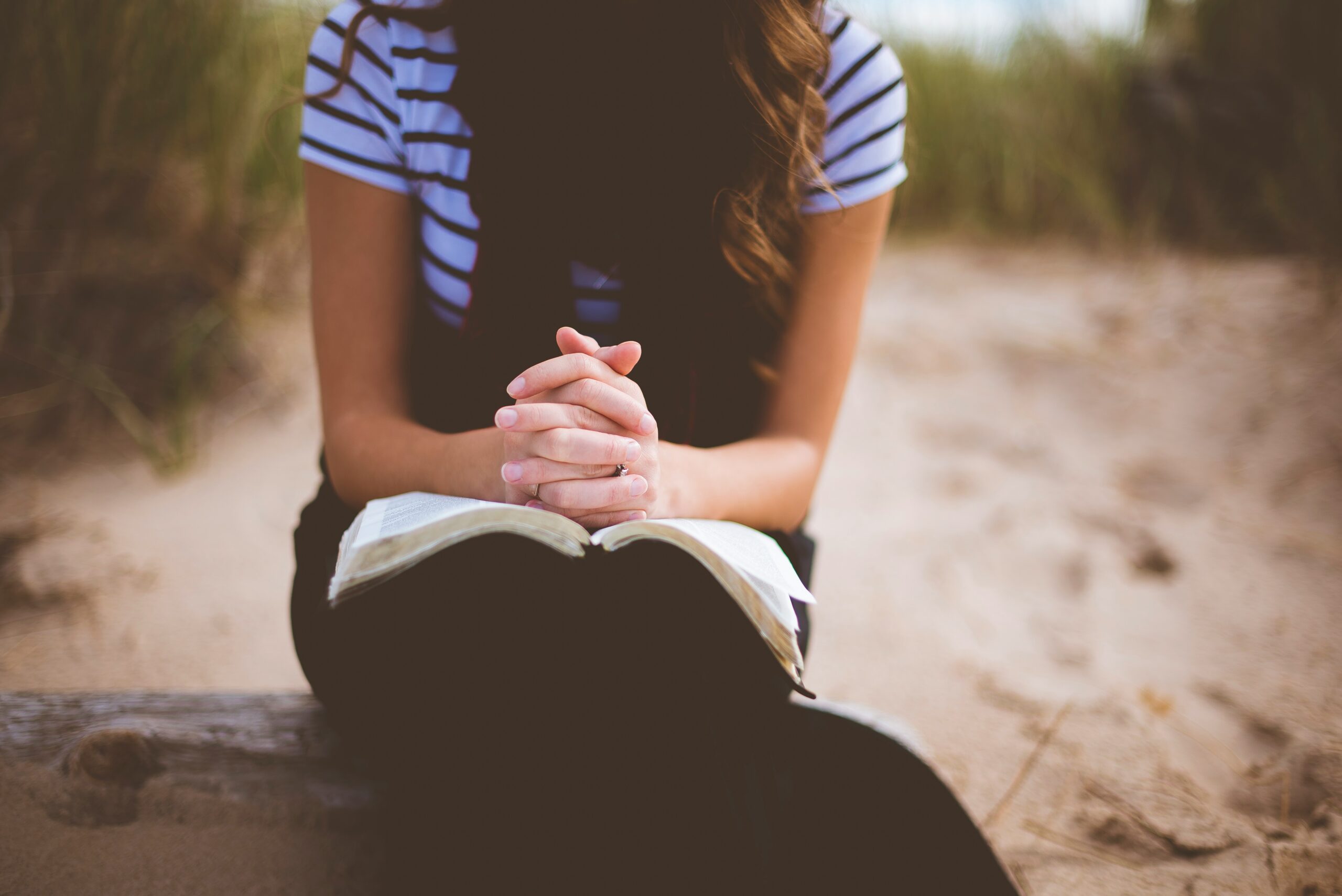 A Vida É Um Sopro Versículo: Encontre Paz e Significado na Espiritualidade