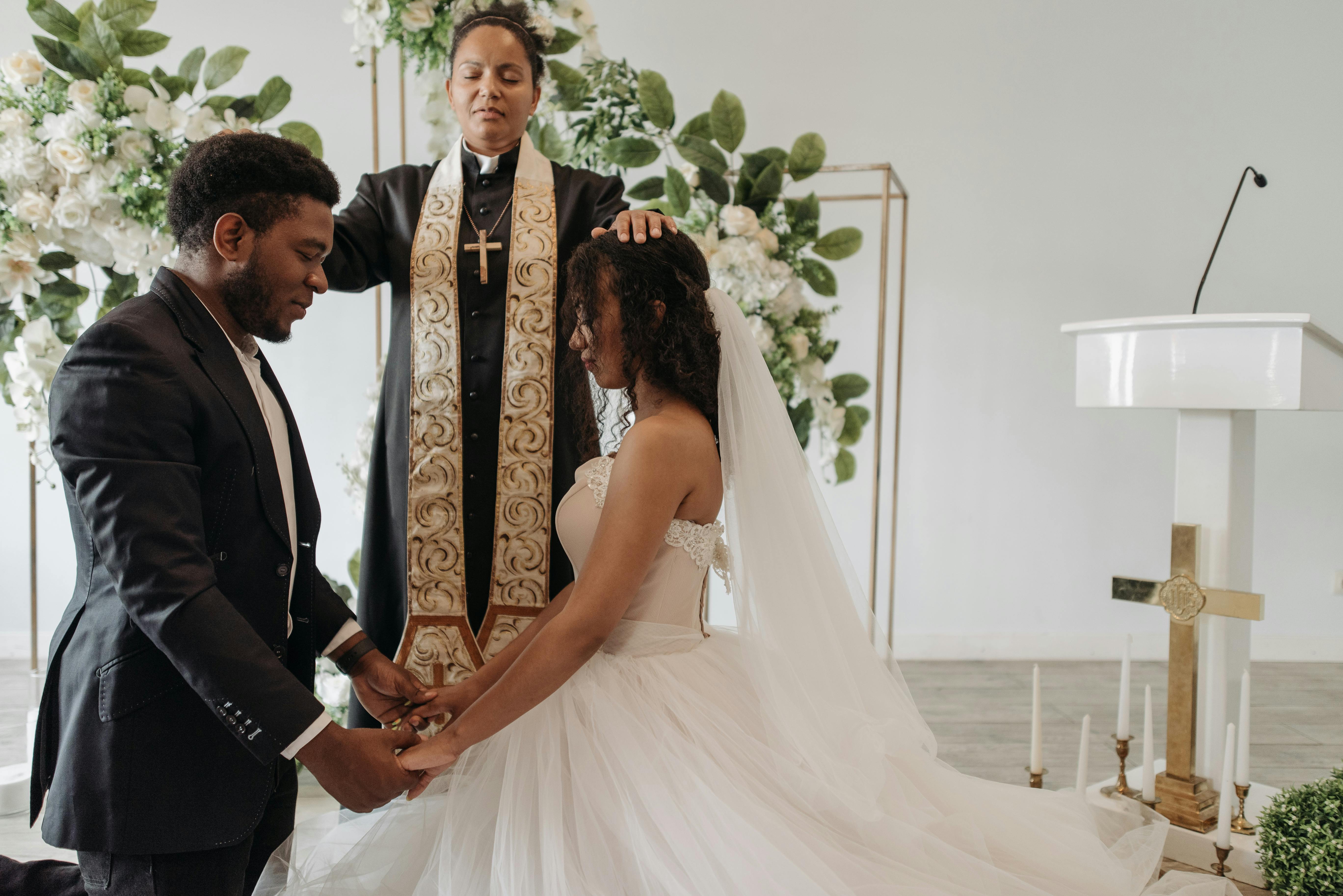 Versículos Sobre Casamento: Inspiração Espiritual para Relações Sagradas