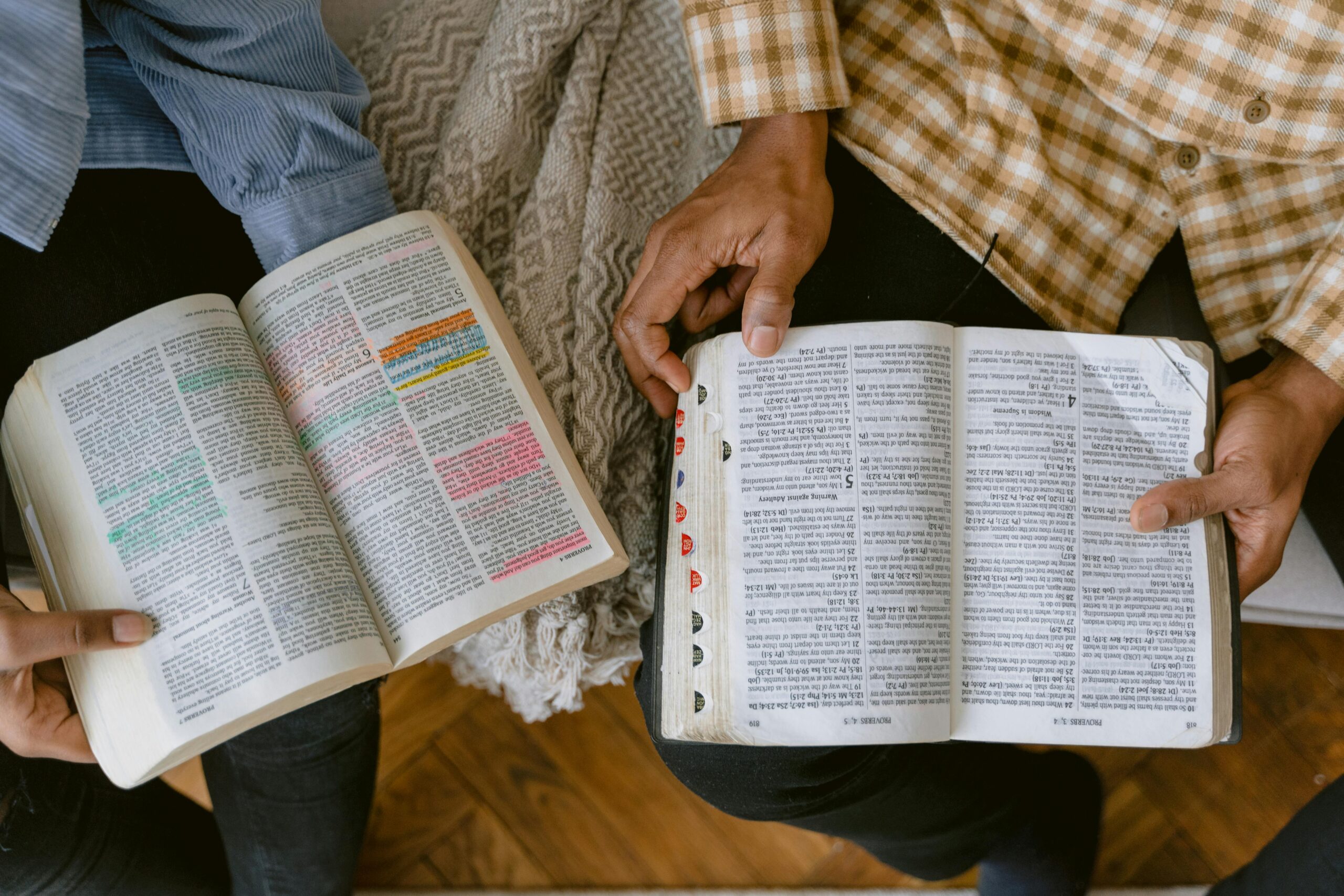 O menor versículo da Bíblia e sua mensagem de paz espiritual