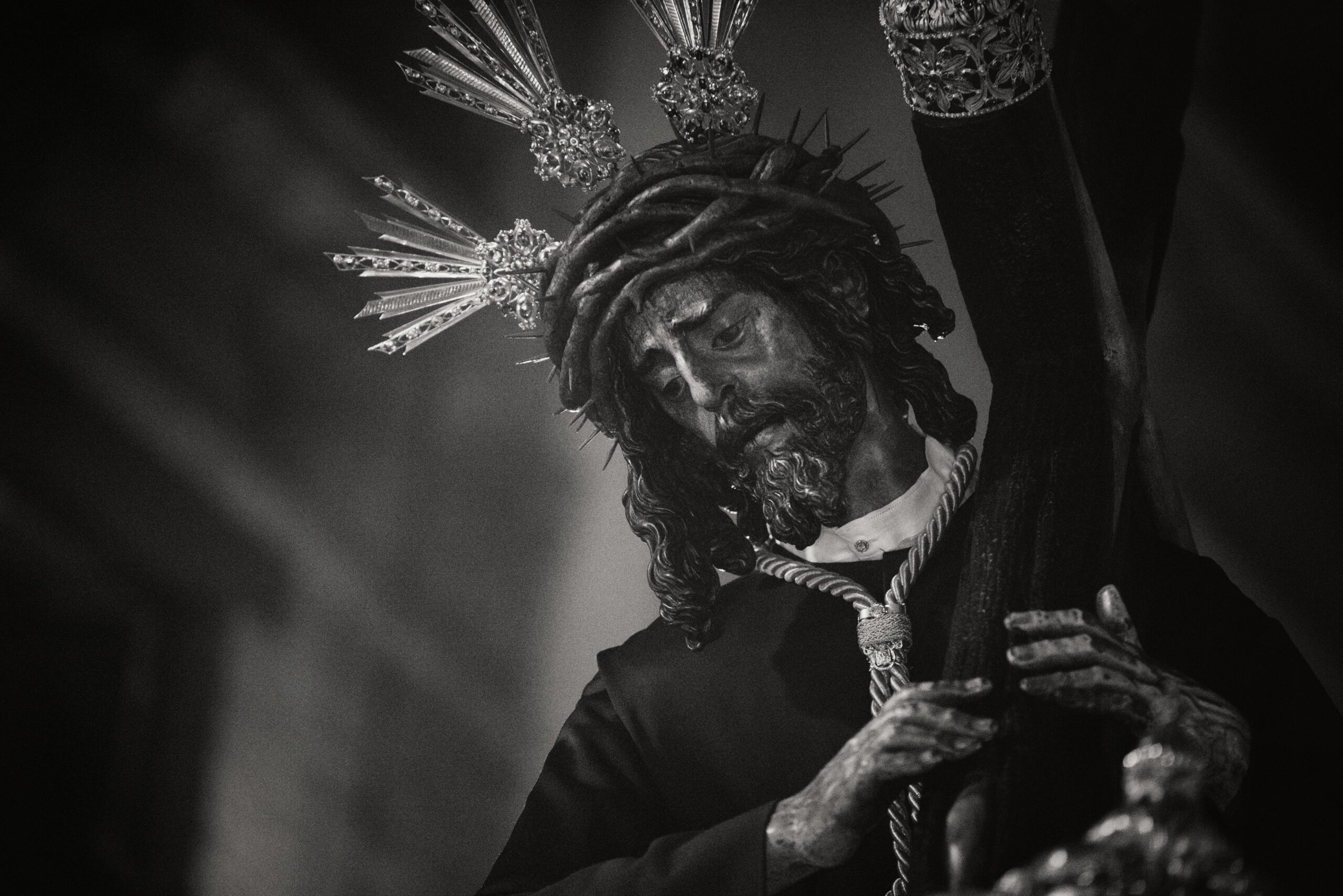 O que é blasfêmia? Entenda o conceito e sua importância espiritual