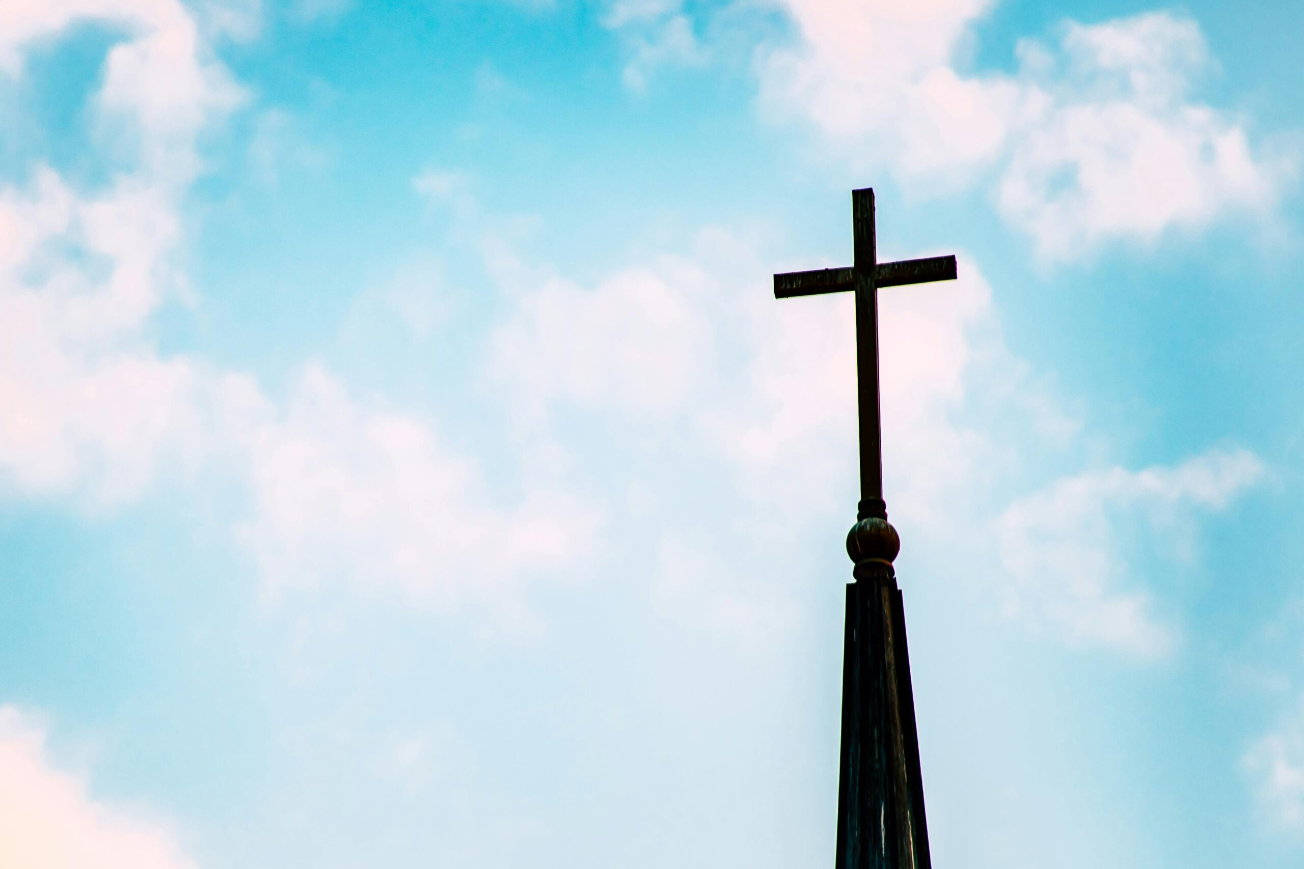 Exaltação da Santa Cruz: Reflexão e Inspiração para a Jornada Espiritual
