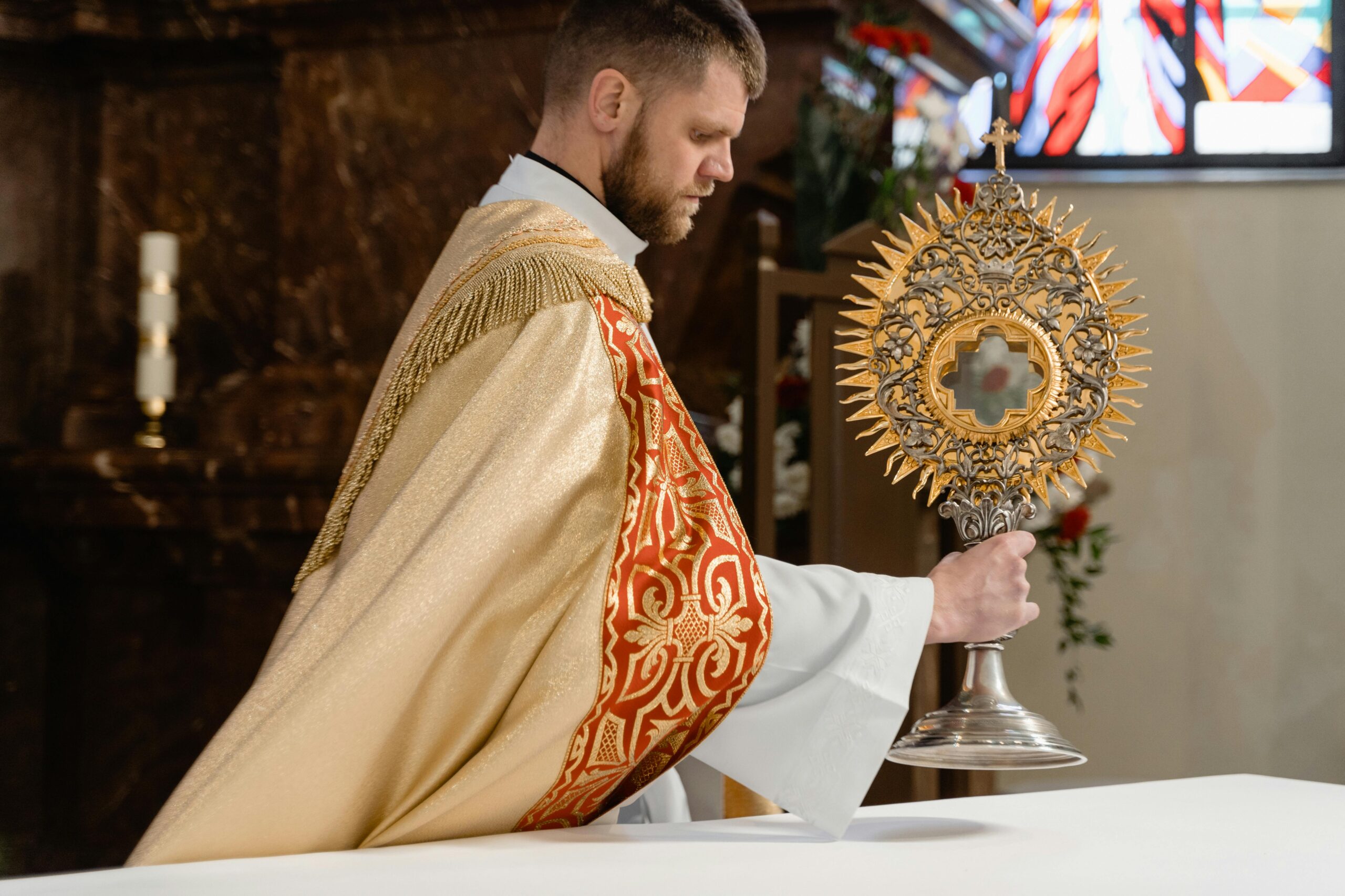 Primeira Eucaristia: Um Encontro Transformador com a Espiritualidade