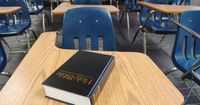 Opiniões públicas divididas sobre o ensino de religião nas escolas dos EUA, diz pesquisa – Milton Quintanilla | Crosswalk.com